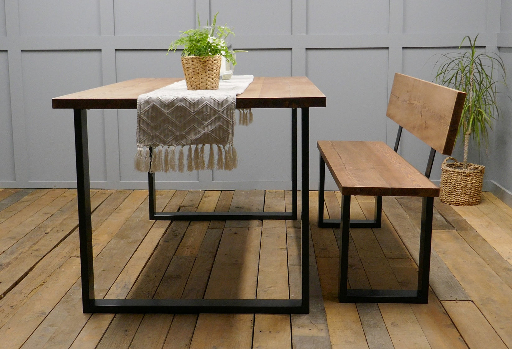 Solid Wood Dining Table & Bench Black Square Legs Cotswold Rustic